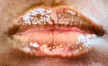 Load image into Gallery viewer, 24k Lip Gloss