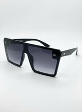 Load image into Gallery viewer, Black Gradient Oversized Fashion Sunglasses
